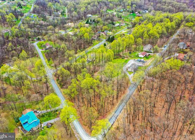 Property at 32 Oak Ridge Trl, Fairfield, PA 17320