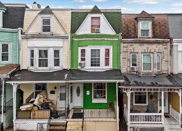 Property at 318 Hollenbach St, Reading, PA 19601, 4 beds, 1.5 baths