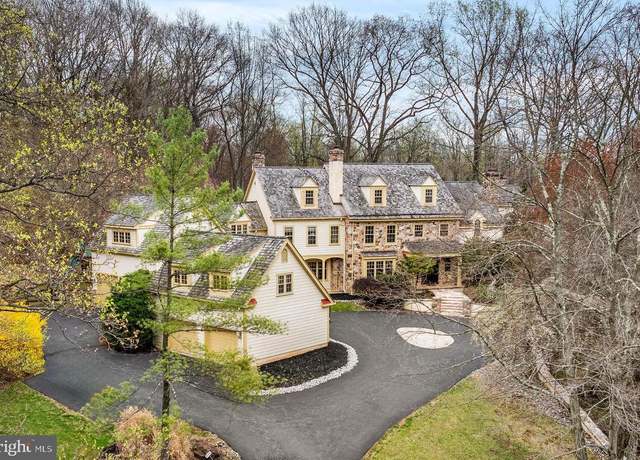 Property at 20 Sleepy Hollow Dr, Newtown Square, PA 19073, 7 beds, 8 baths