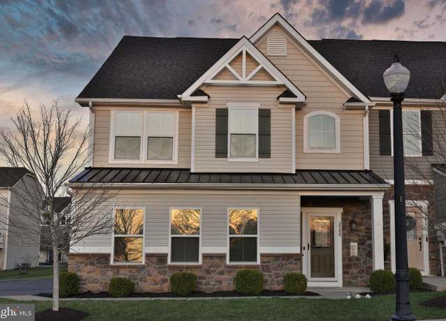 Property at 2300 Emanuel Ct, Easton, PA 18045, 3 beds, 2.5 baths