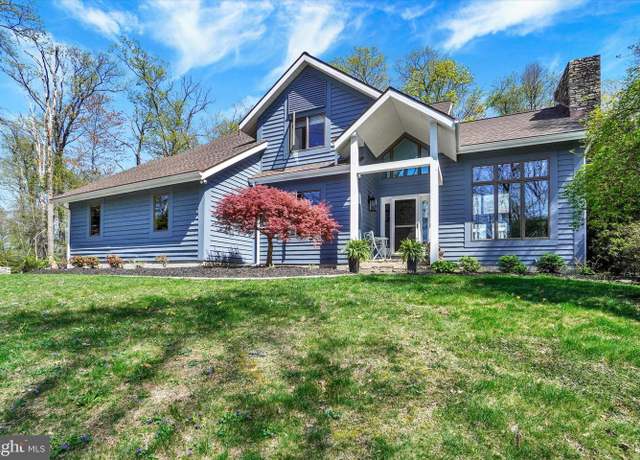 Property at 3602 Bowers Rd, Stewartstown, PA 17363, 3 beds, 3.5 baths