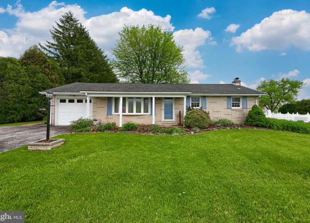 Property at 630 E Canal Rd, York, PA 17404, 3 beds, 1 bath