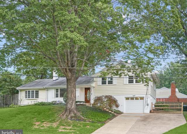 Property at 6303 Julian St, Springfield, VA 22150, 3 beds, 1.5 baths