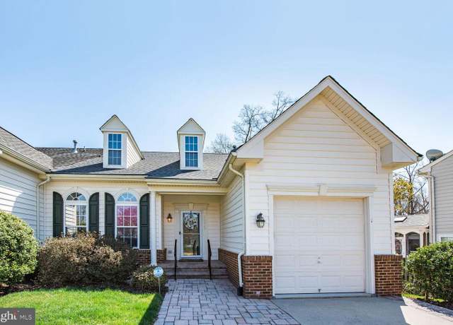Property at 44423 Livonia Ter, Ashburn, VA 20147, 3 beds, 2.5 baths