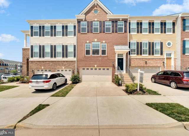 Property at 42510 Oak Park Sq, Ashburn, VA 20148, 3 beds, 3.5 baths