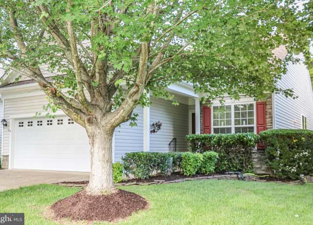 Property at 14 Sugargrove Ct, Fredericksburg, VA 22406, 3 beds, 3 baths