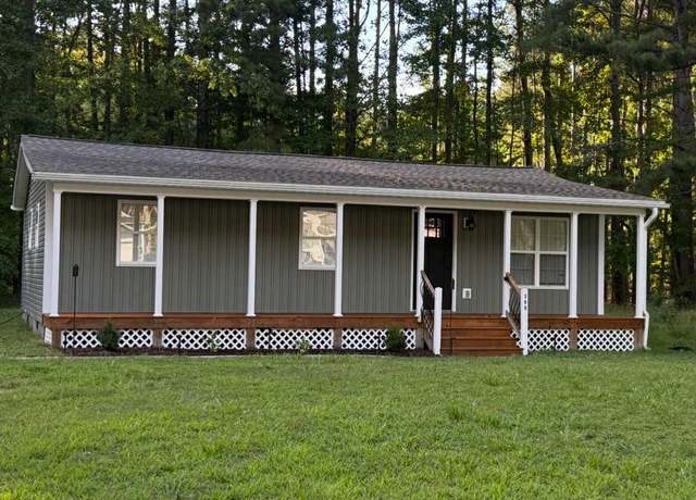Property at 369 Circle Ln, Colonial Beach, VA 22443, 3 beds, 2 baths