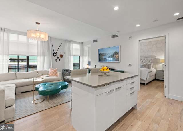 Property at 45 Sutton Sq SW #1110, Washington, DC 20024, 2 beds, 1 bath