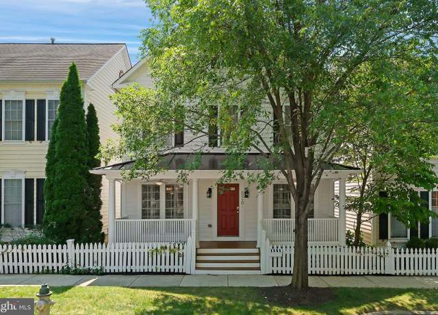Property at 520 Kersten St, Gaithersburg, MD 20878, 5 beds, 5.5 baths