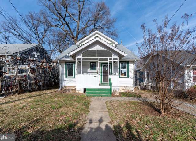 Property at 3812 Nicholson St, Hyattsville, MD 20782, 4 beds, 2 baths