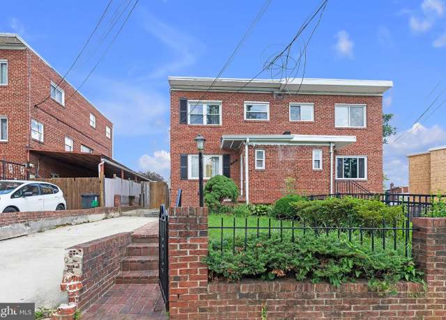Property at 8305 Navahoe Dr, Silver Spring, MD 20903, 4 beds, 2.5 baths