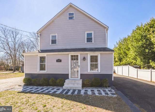 Property at 211 W Pacific Ave, Minotola, NJ 08341, 4 beds, 2 baths