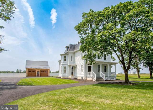 Property at 1948 Forest Grove Rd, Furlong, PA 18925, 6 beds, 3.5 baths
