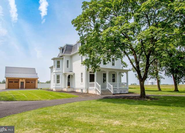Property at 1948 Forest Grove Rd, Furlong, PA 18925, 6 beds, 3.5 baths