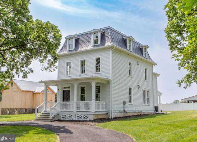 Property at 1948 Forest Grove Rd, Furlong, PA 18925, 6 beds, 3.5 baths