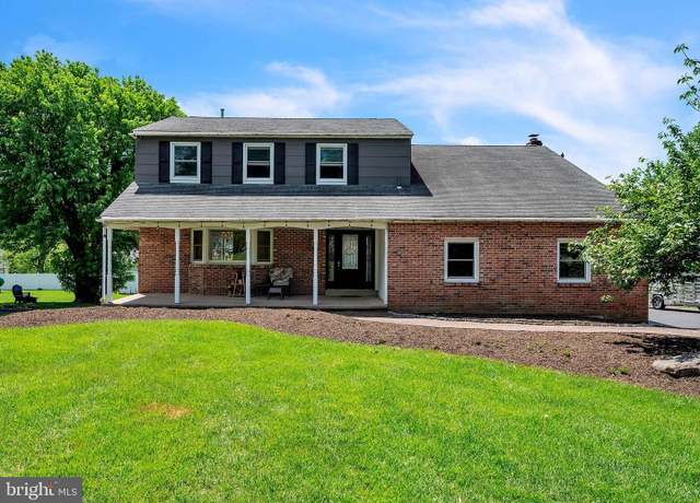 Property at 212 Fairhill Dr, Churchville, PA 18966, 5 beds, 2.5 baths