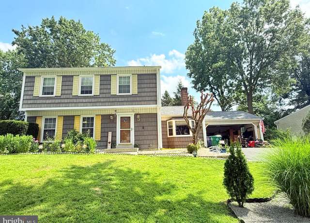 Property at 1390 Quail Hollow Rd, Harrisburg, PA 17112, 4 beds, 2.5 baths