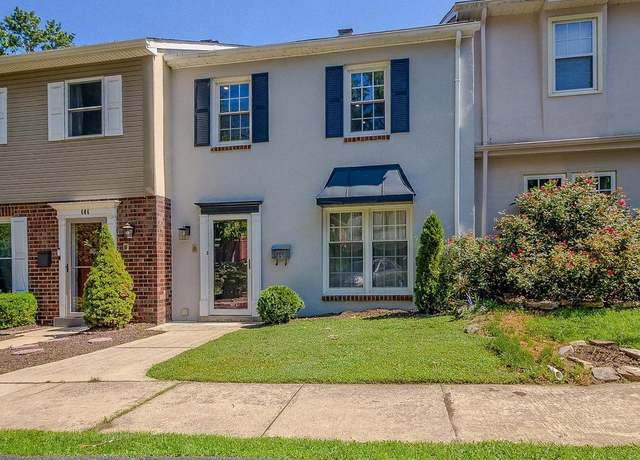 Property at 604 W Saint Andrews Dr, Media, PA 19063, 3 beds, 2.5 baths