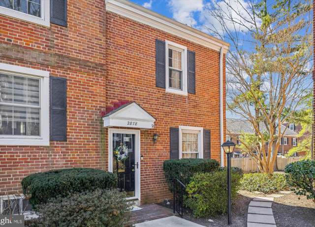 Property at 2878 S Abingdon St, Arlington, VA 22206, 3 beds, 2 baths