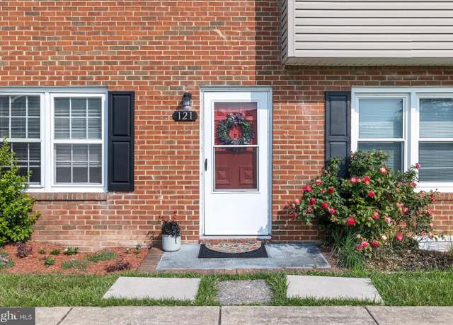 Property at 121 Chinkapin Dr, Stephens City, VA 22655, 2 beds, 1 bath