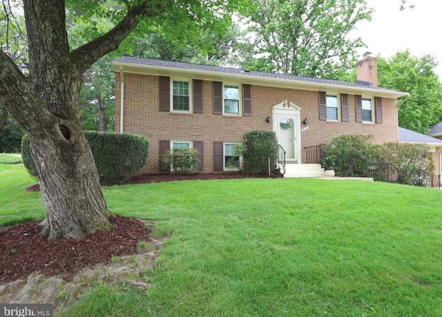 Property at 5118 Portsmouth Rd, Fairfax, VA 22032, 5 beds, 3 baths