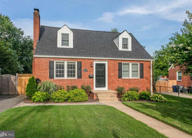Property at 2907 Lawrence Dr, Falls Church, VA 22042, 3 beds, 3 baths