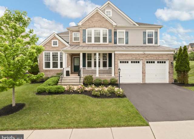 Property at 42350 Stonemont Cir, Ashburn, VA 20148, 6 beds, 5 baths