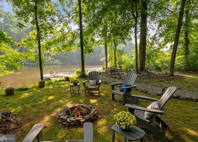 Property at 12800 Pickett Ct, Spotsylvania, VA 22551, 3 beds, 3.5 baths