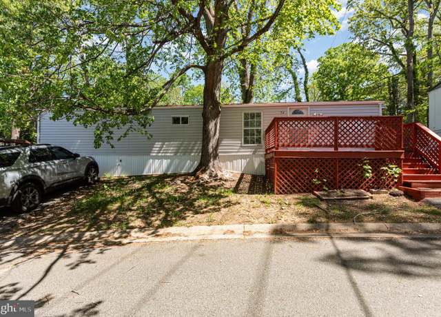 Property at 72 Serenity Ln, Stafford, VA 22554, 2 beds, 2 baths