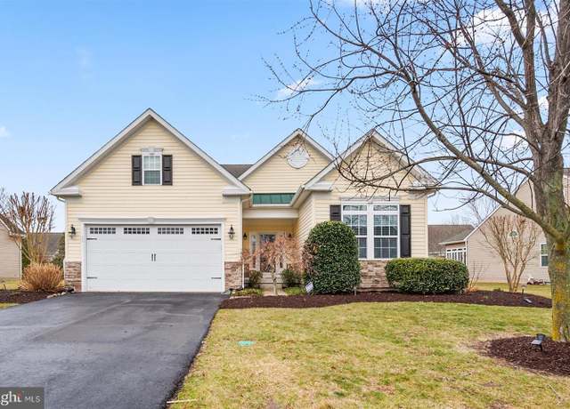Property at 20 Fairway Dr, Ocean View, DE 19970, 3 beds, 3 baths