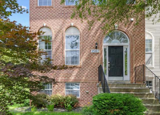 Property at 1562 Falling Brook Ct, Odenton, MD 21113, 4 beds, 3.5 baths