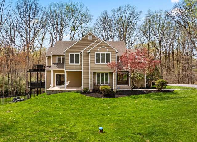 Property at 12140 Woodsyde Ct, Owings Mills, MD 21117, 5 beds, 3.5 baths
