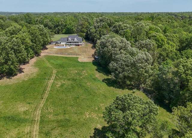 Property at 10150 Lapworth Pl, Charlotte Hall, MD 20622, 5 beds, 3.5 baths