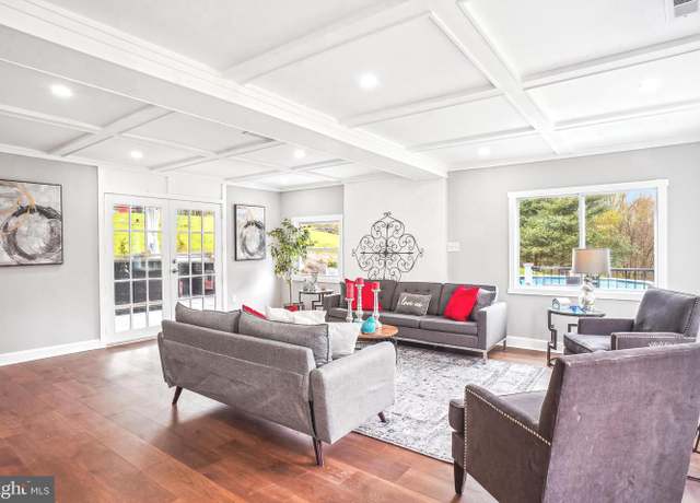 Property at 13201 Nittany Ct, Union Bridge, MD 21791, 6 beds, 4 baths