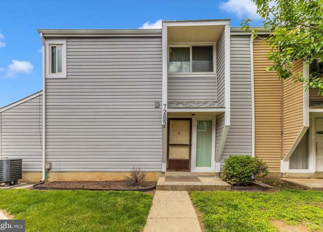 Property at 7285-C Coachlight Ct, Frederick, MD 21703, 3 beds, 2.5 baths