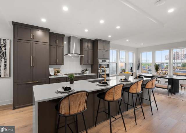 Property at 1121 Polaris Rd, Potomac, MD 20854, 4 beds, 4.5 baths