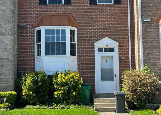 Property at 1252 Knoll Mist Ln, Gaithersburg, MD 20879, 4 beds, 2.5 baths
