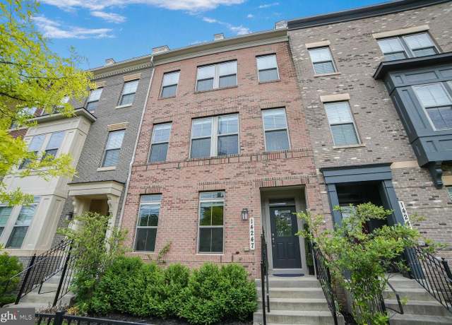Property at 14247 Travilah Rd, Rockville, MD 20850, 4 beds, 4 baths