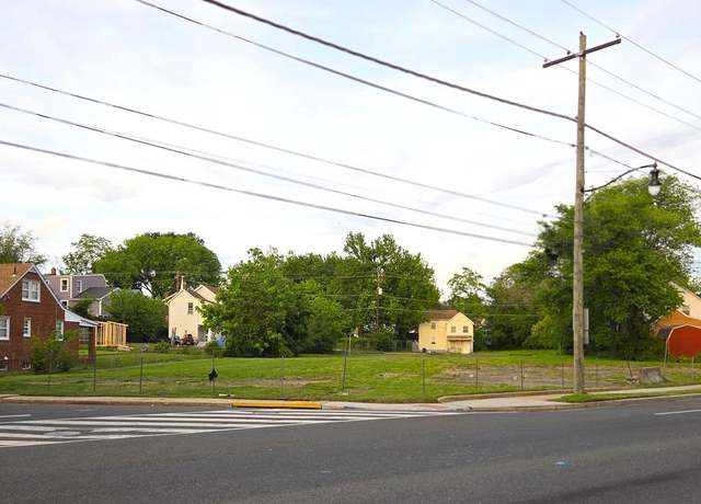 Property at 711 Eastern Ave, Fairmount Heights, MD 20743