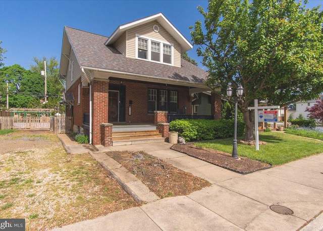 Property at 1215 N Potomac St, Hagerstown, MD 21740, 3 beds, 3 baths