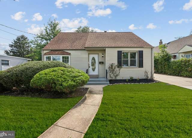 Property at 205 Lindsey Ave, Runnemede, NJ 08078, 3 beds, 1.5 baths
