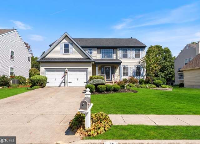 Property at 10 Alton Way, Sewell, NJ 08080, 4 beds, 2.5 baths