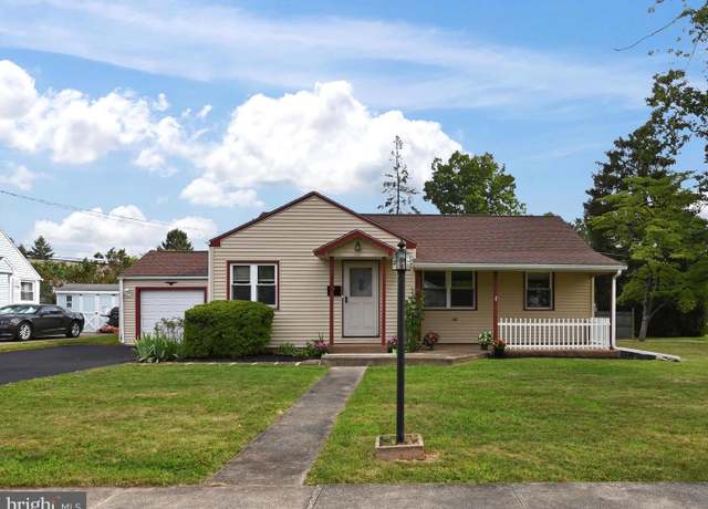 Property at 306 Norman Rd, Camp Hill, PA 17011, 4 beds, 1 bath