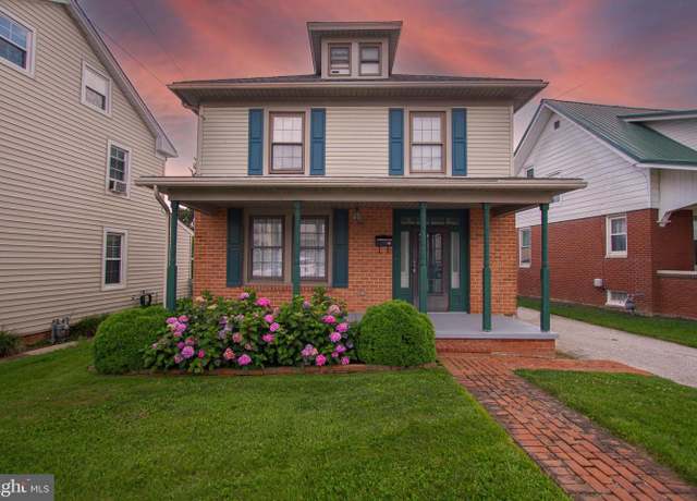 Property at 23 Ridge Ave, Hanover, PA 17331, 3 beds, 1.5 baths