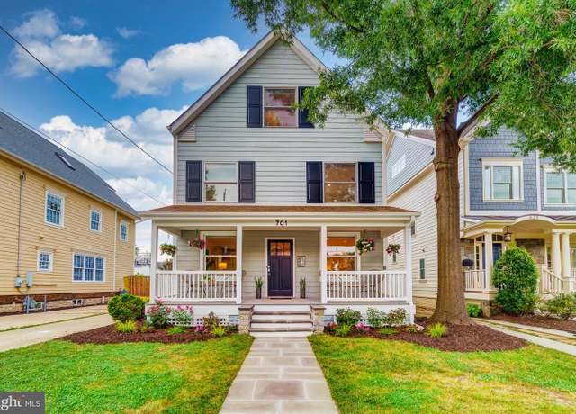 Property at 701 N Jefferson St, Arlington, VA 22205, 4 beds, 3.5 baths