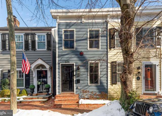 Property at 626 S Saint Asaph St, Alexandria, VA 22314, 2 beds, 2.5 baths