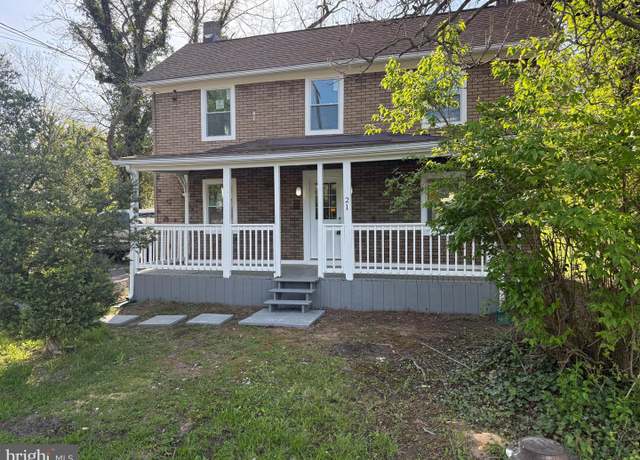Property at 21 S Greenway Ave, Boyce, VA 22620, 2 beds, 1 bath