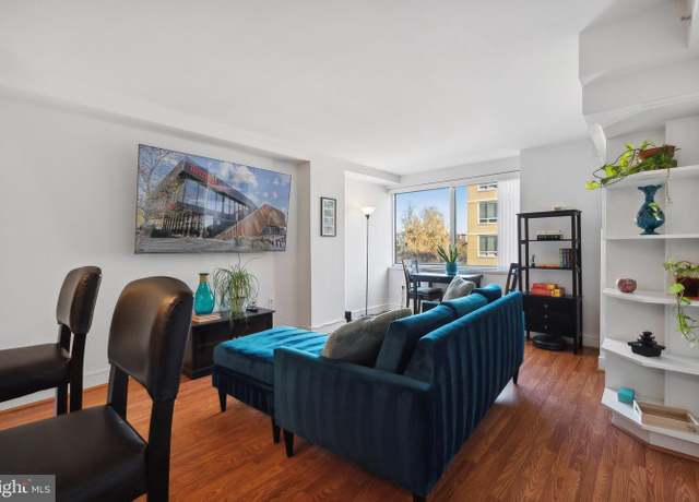 Property at 800 4th St SW Unit S312, Washington, DC 20024, 1 bed, 1 bath