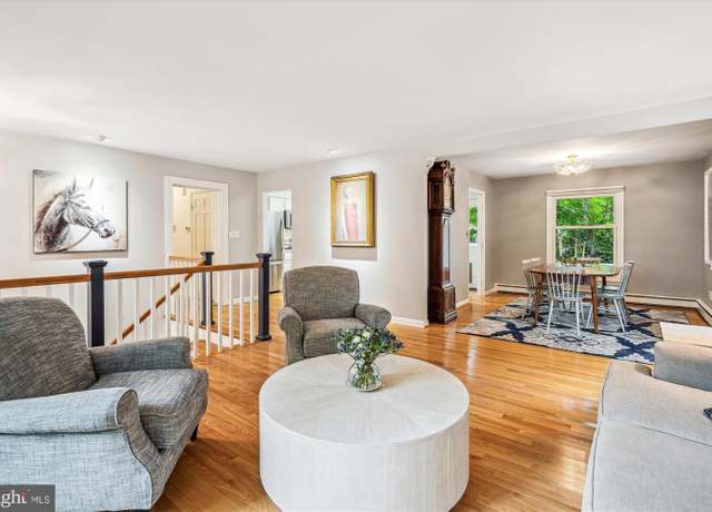 Property at 3117 Port Way, Annapolis, MD 21403, 5 beds, 3 baths