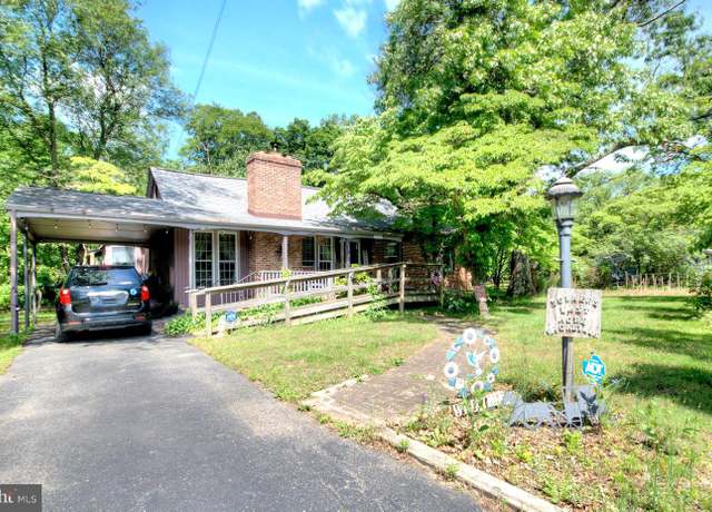 Property at 1715 Fries Mill Rd, Williamstown, NJ 08094, 3 beds, 2 baths